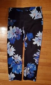 Old Navy Active floral capris